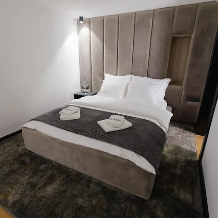 Hotel Borneo 3*