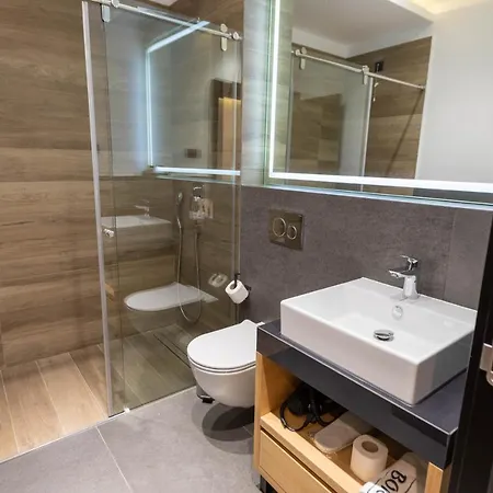 Hotel Borneo