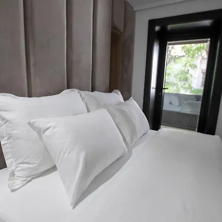 Hotel Borneo 3*