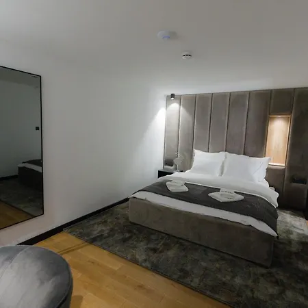 Hotel Borneo 3*